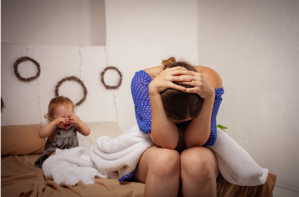 J’ai quitté un conjoint violent : quel impact pour notre bébé ?
